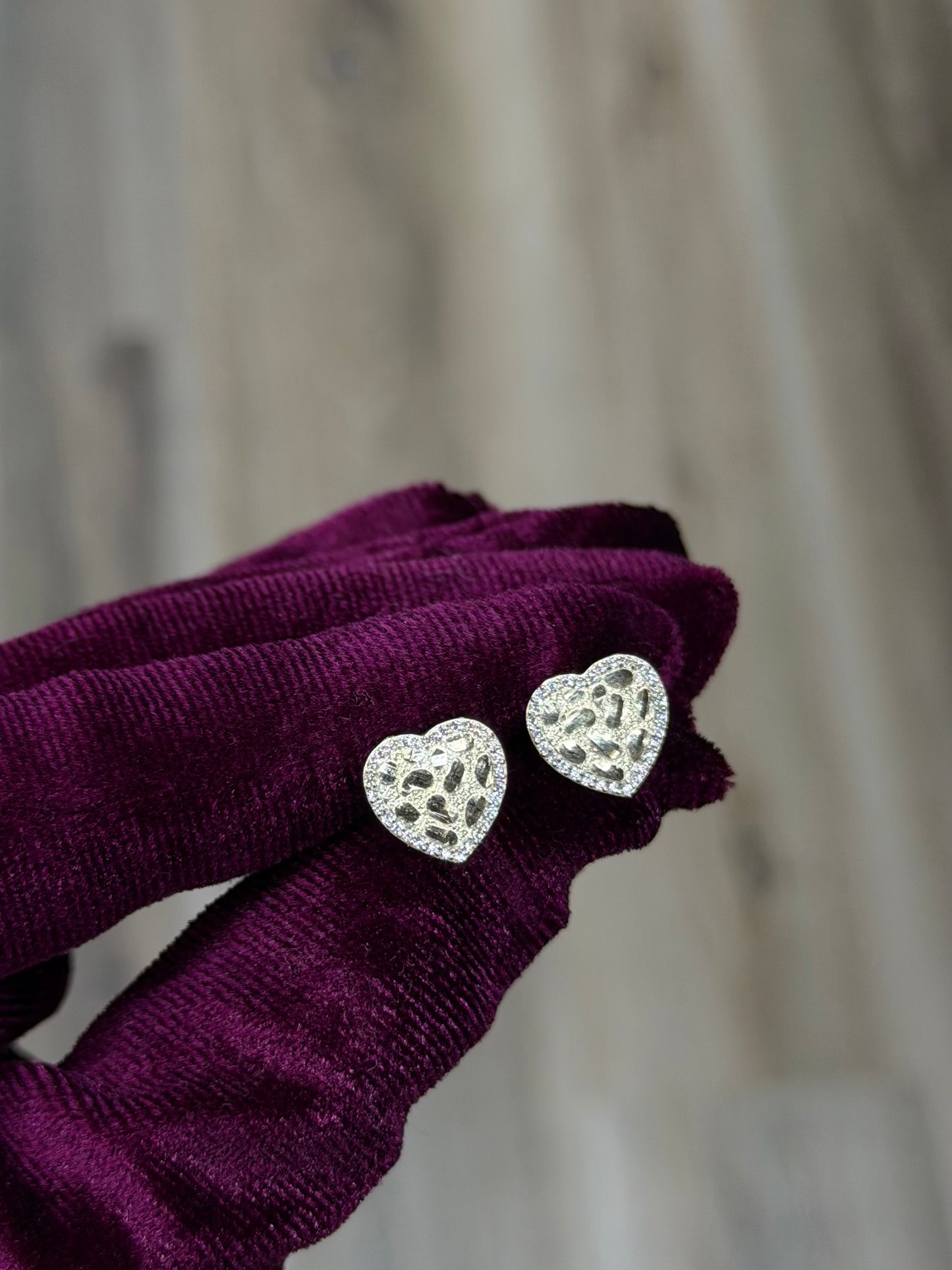 14K CZ Heart Nugget Earrings(11mm)