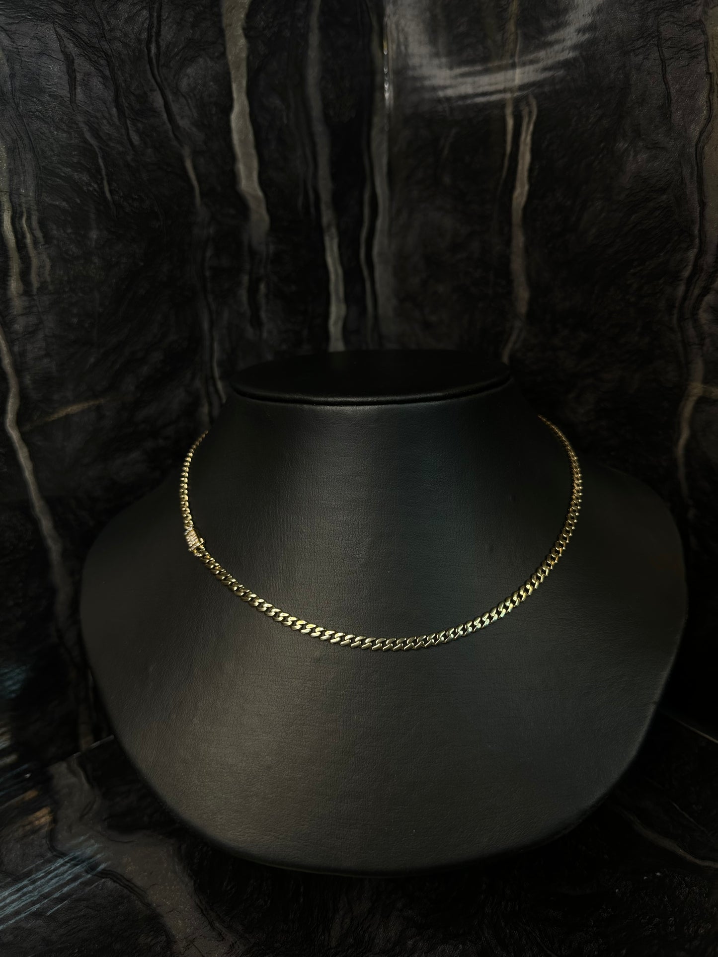 14K 18” Cuban Link Necklace