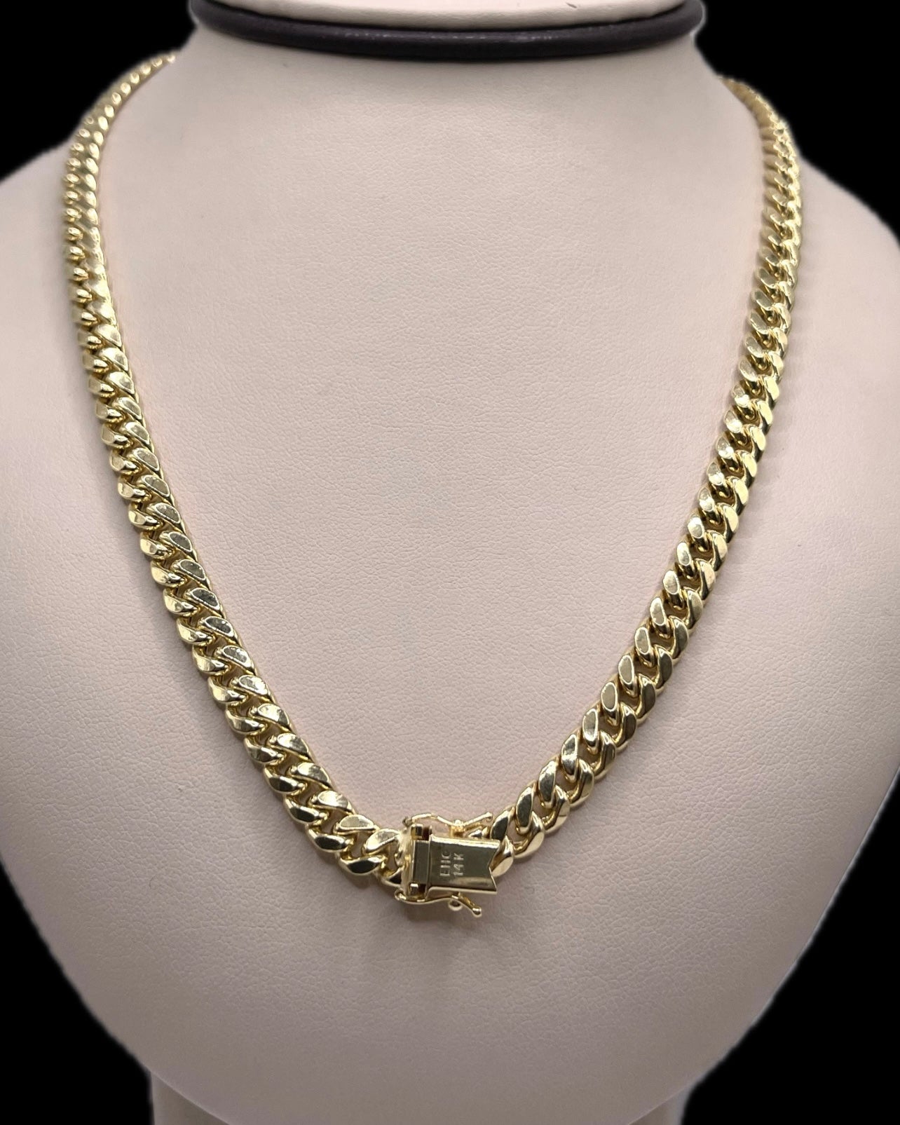 22” Miami Cuban Link Chain (6mm) - Main Image
