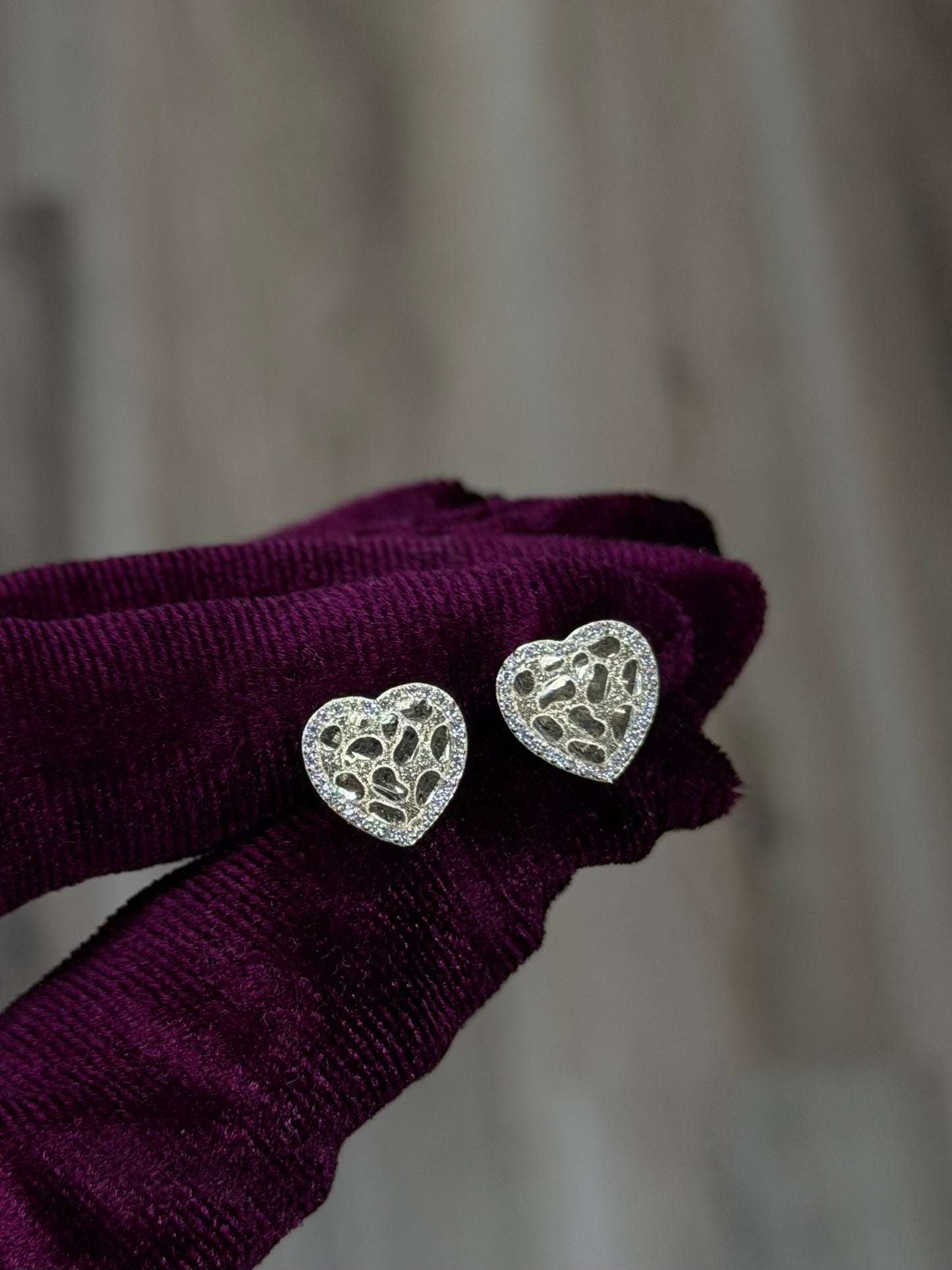 14K CZ Heart Nugget Earrings(11mm)