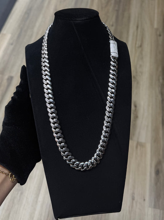 22" 12mm Silver Moissanite Cuban Link Chain