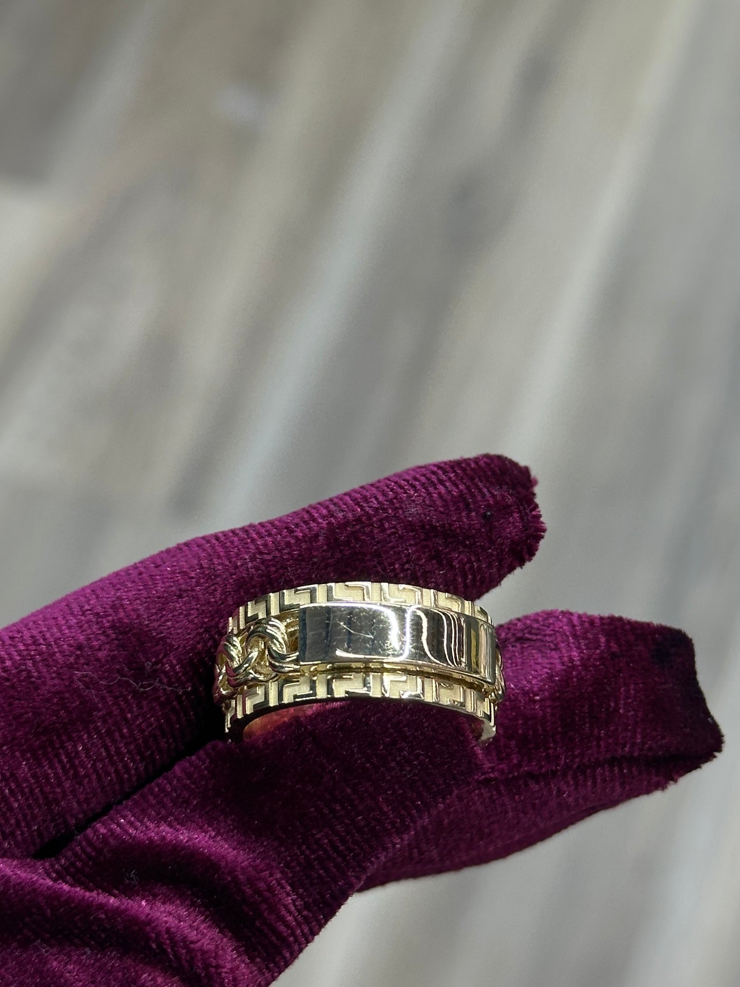 14K Hollow Greek Key Chinolink Spinning Men Ring