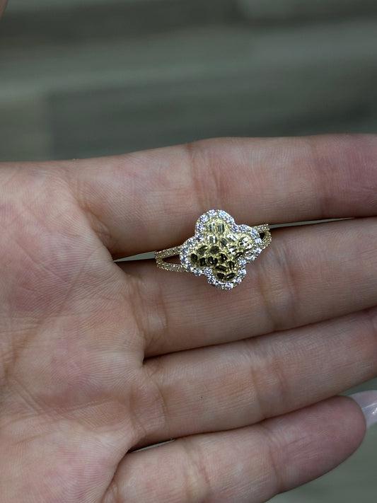 14K CZ Nugget Clover Ring