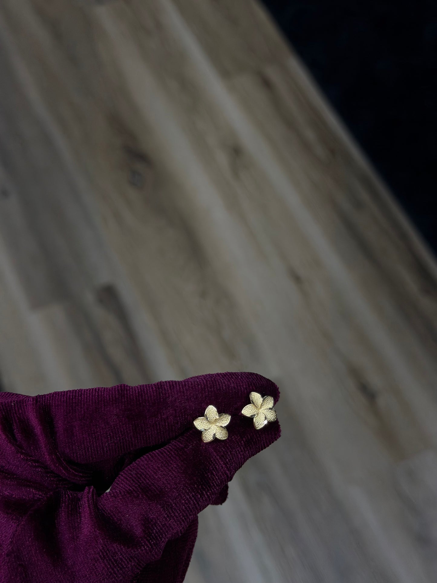 14K 10mm Hibiscus Earrings