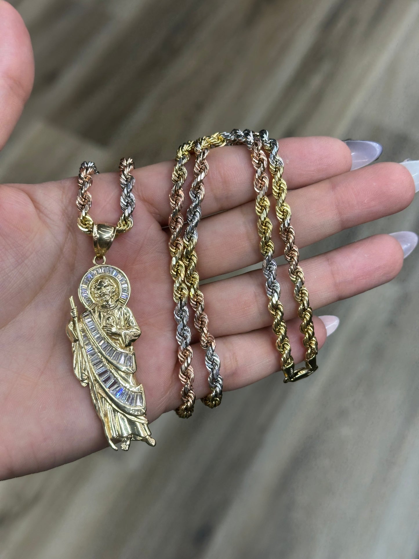 14K Emerald CZ San Judas Tricolor Rope Chain Set