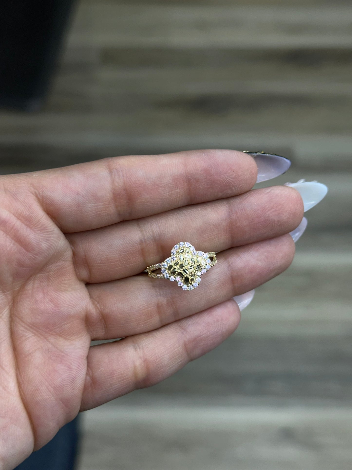 14K CZ Nugget Clover Ring