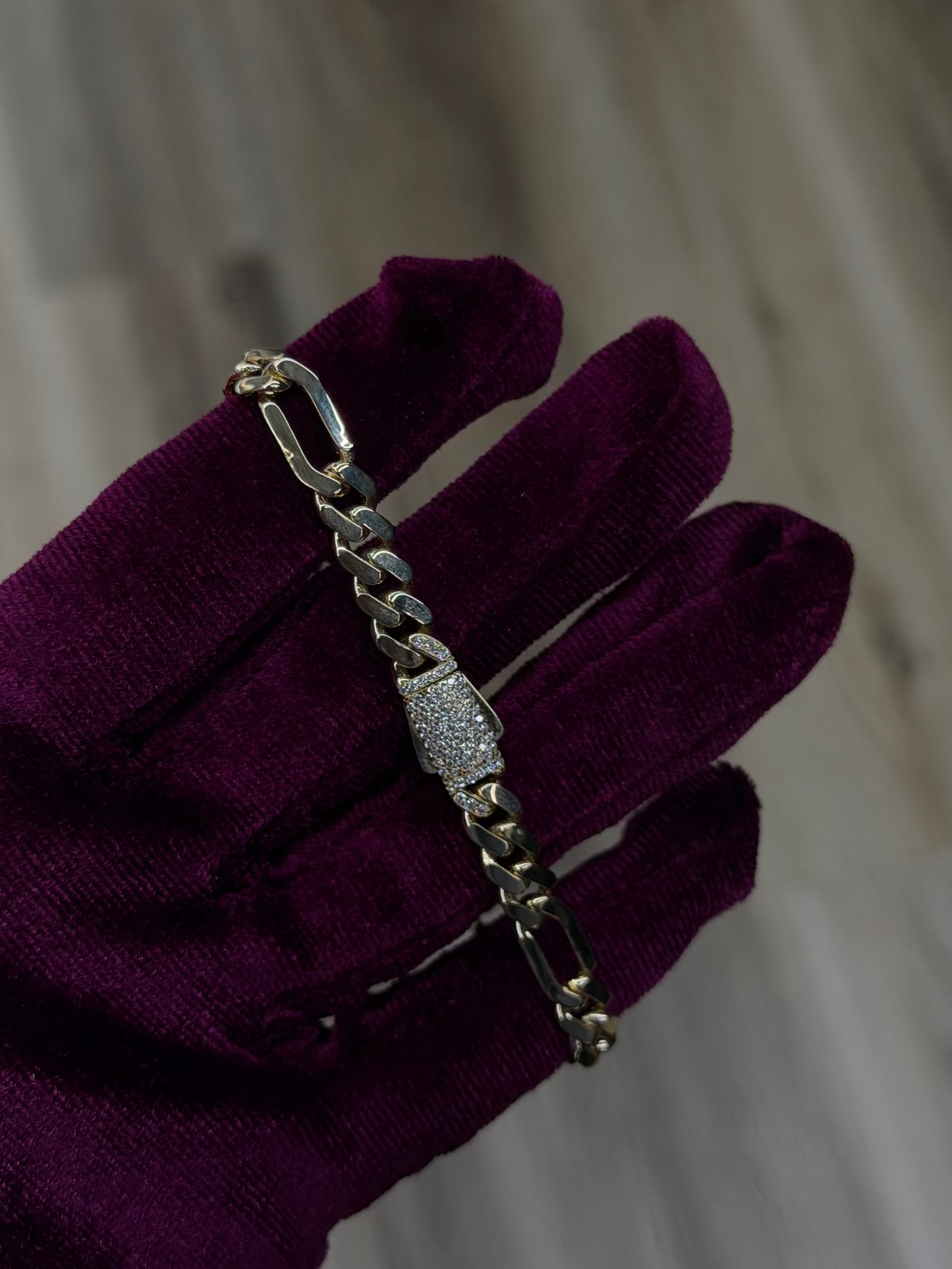 14K 7mm CZ Figaro Bracelet