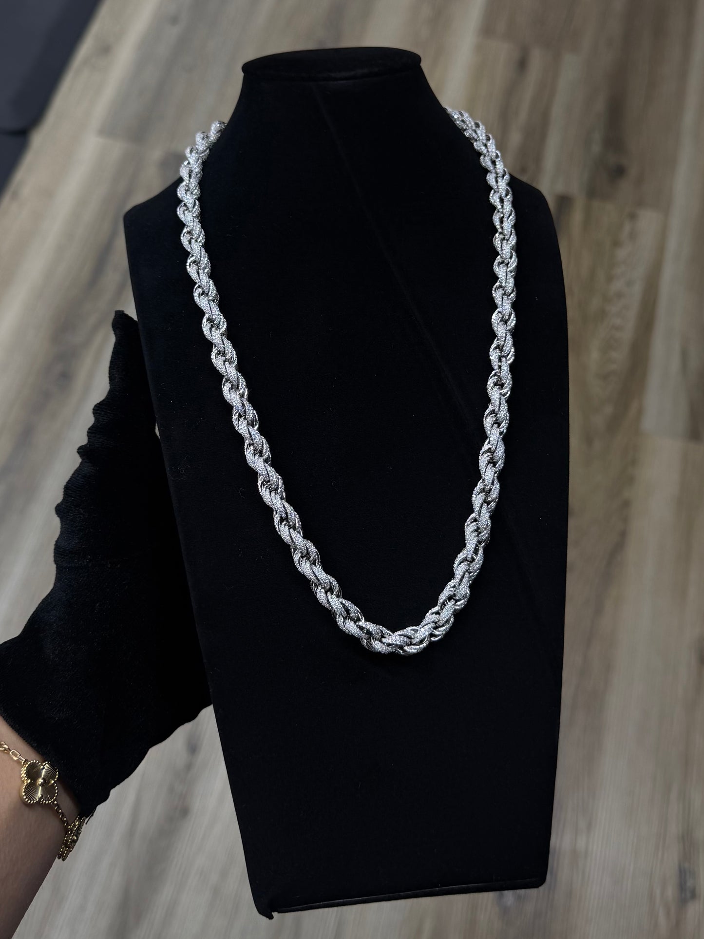 22" 8.5mm Silver Moissanite Rope Chain