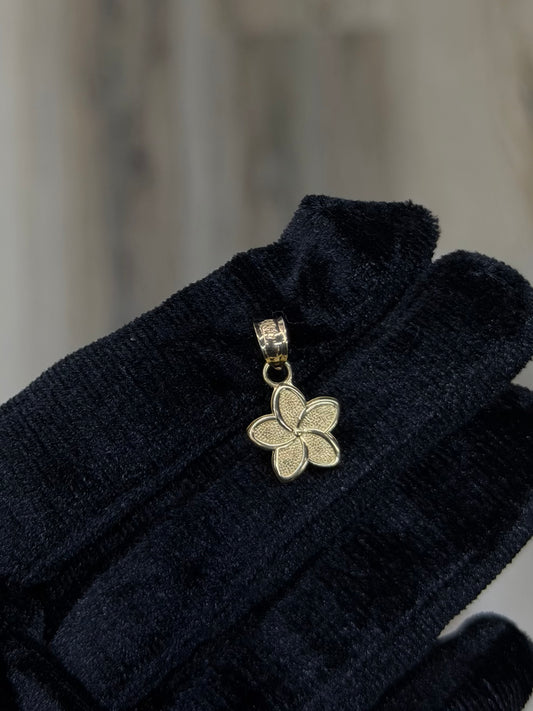 14K Small Hibiscus Pendant