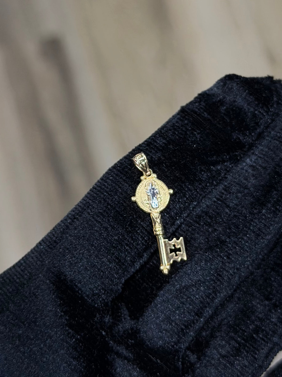 14K San Benito Key Pendant