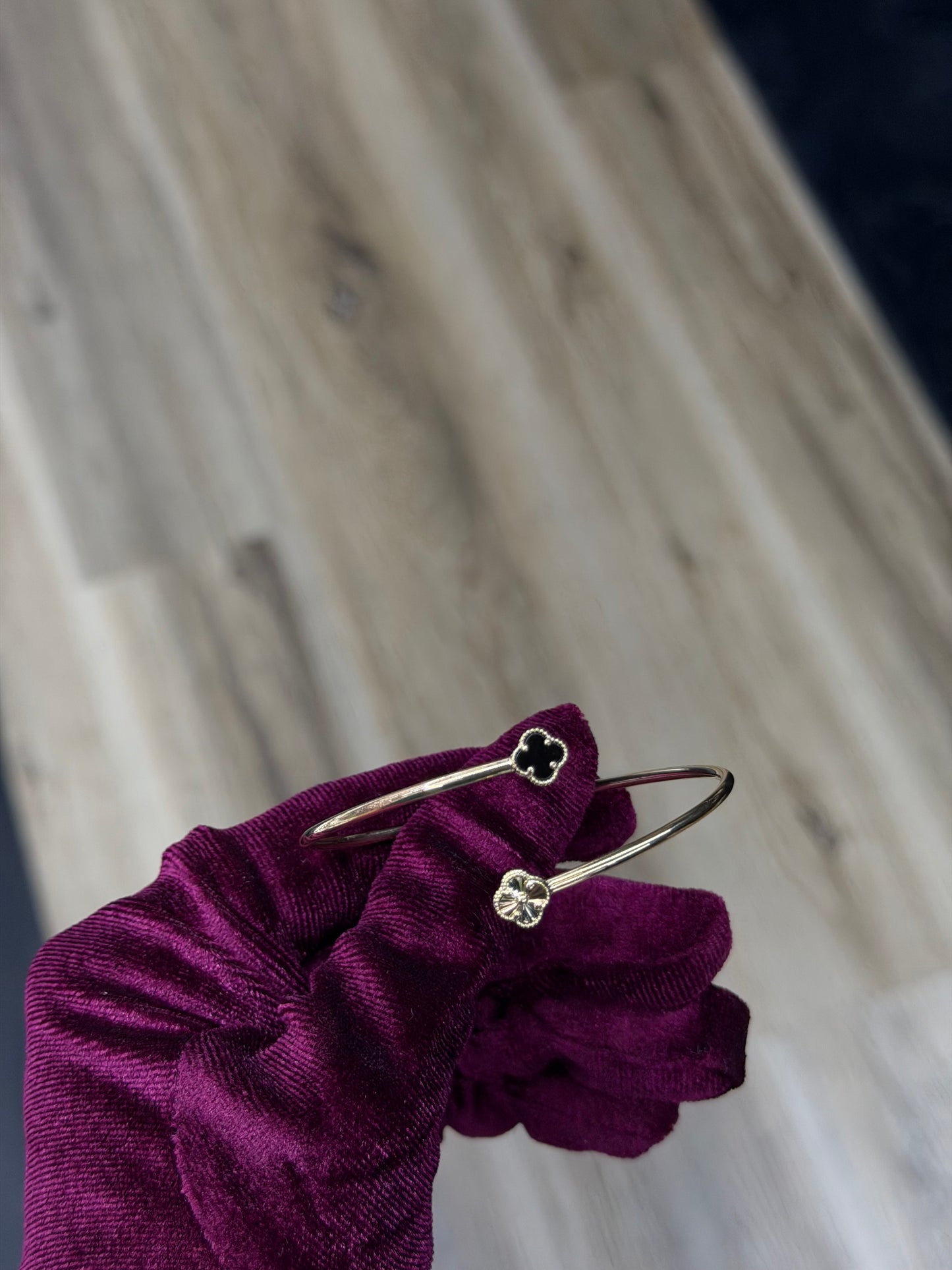 14K Double Clover Bangle