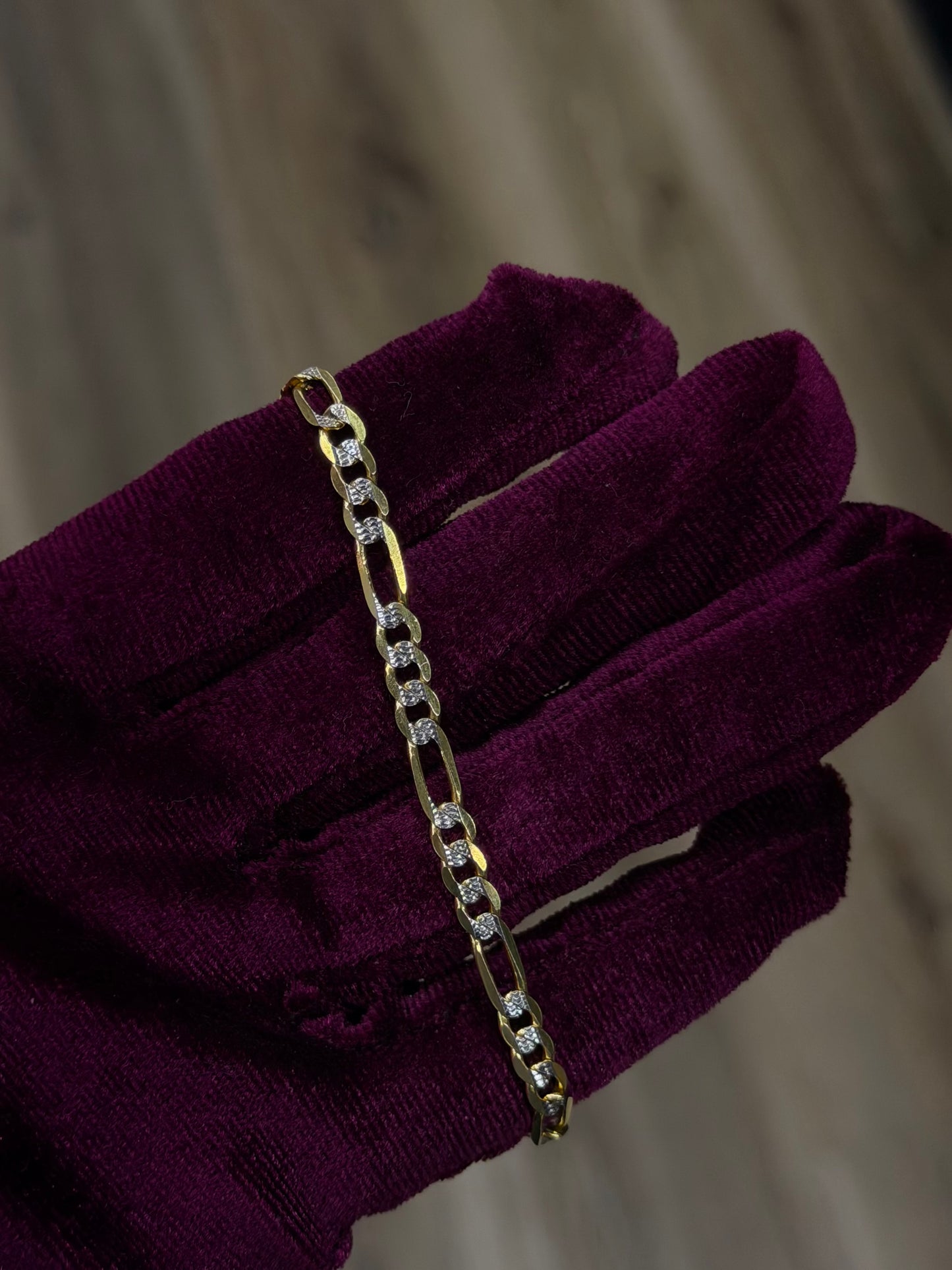 14K 3mm Diamond Cut Figaro Bracelet