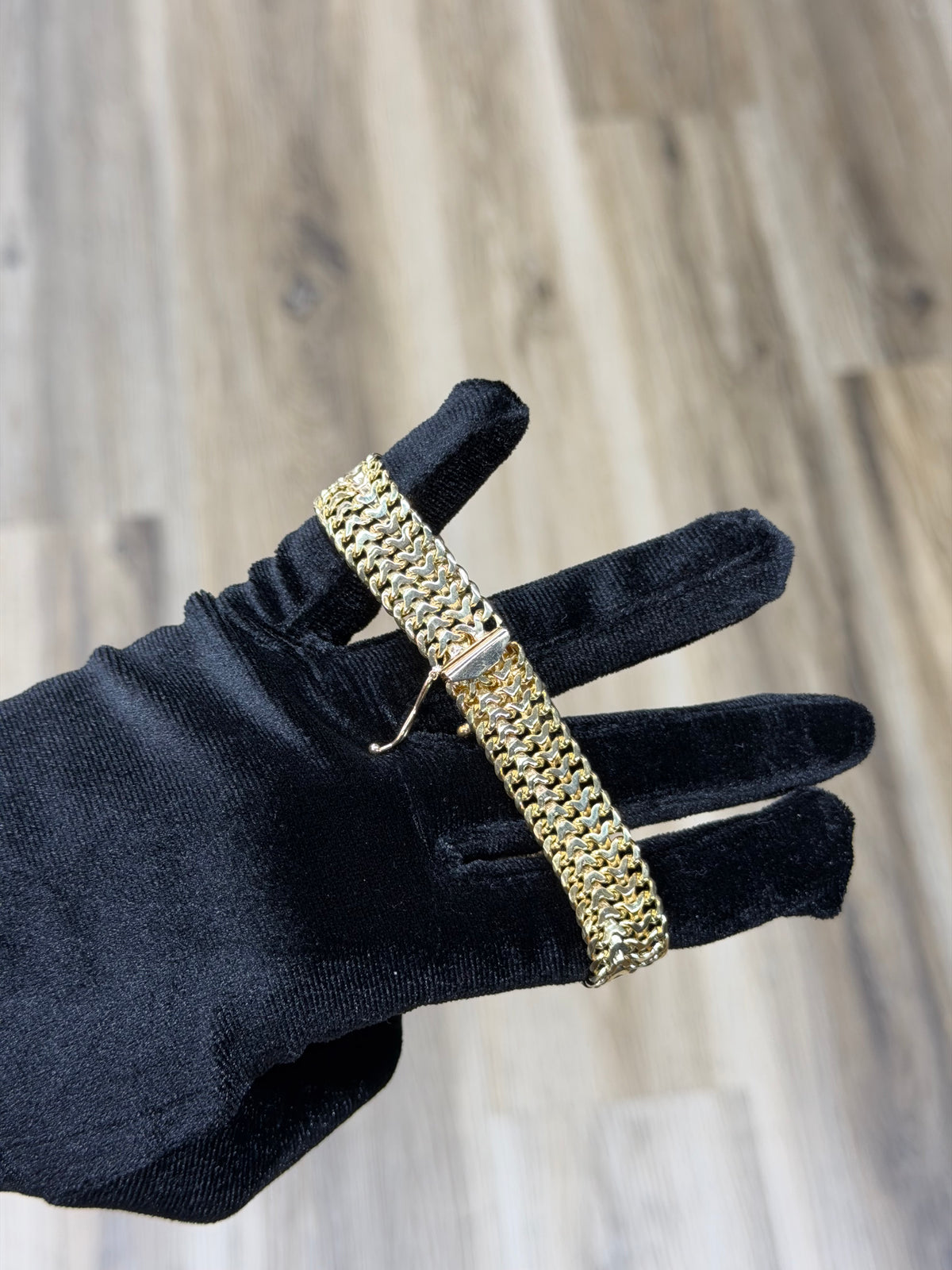 14K Greek Key Oval ID Petatillo Bracelet