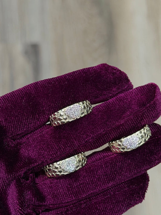 14K Heart CZ Nugget Band