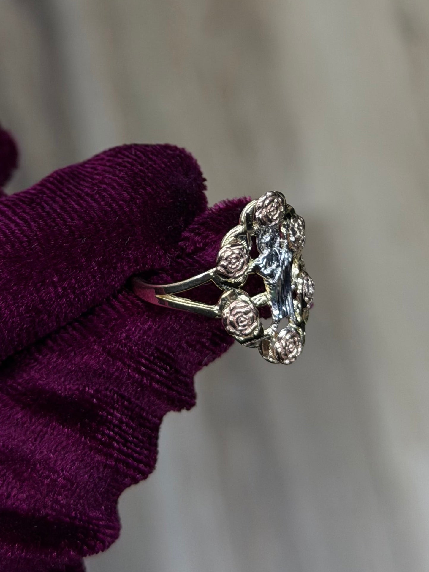 14K Tri-Color Oval San Judas Women Ring